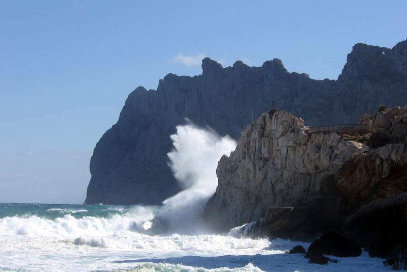 Cala Barques St Vicente Meeresbrandung