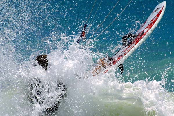 Symbolbild  Kite-Surfen